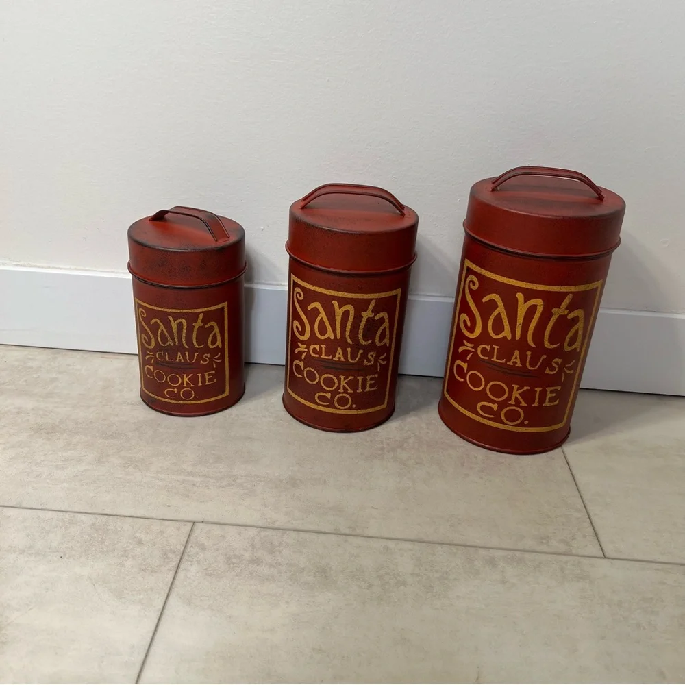 Vintage Santa clause cookie Red Storage Canisters set‎ 3  pack NWOT